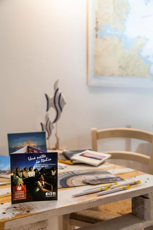B&B Rotta Per Tavolara Porto San Paolo  Zewnętrze zdjęcie