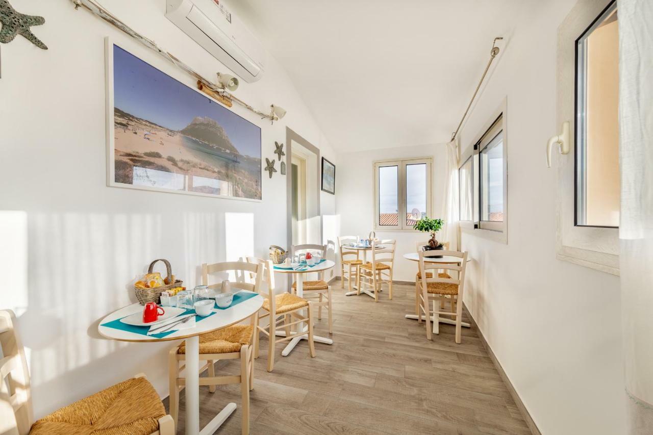 B&B Rotta Per Tavolara Porto San Paolo  Zewnętrze zdjęcie